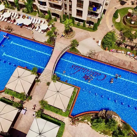 Lägenhet студио каскадас м5