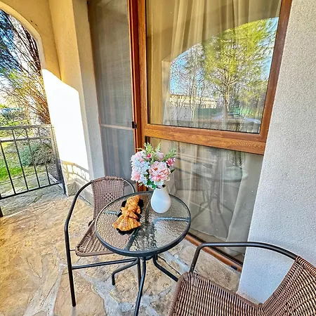 студио каскадас м5 *